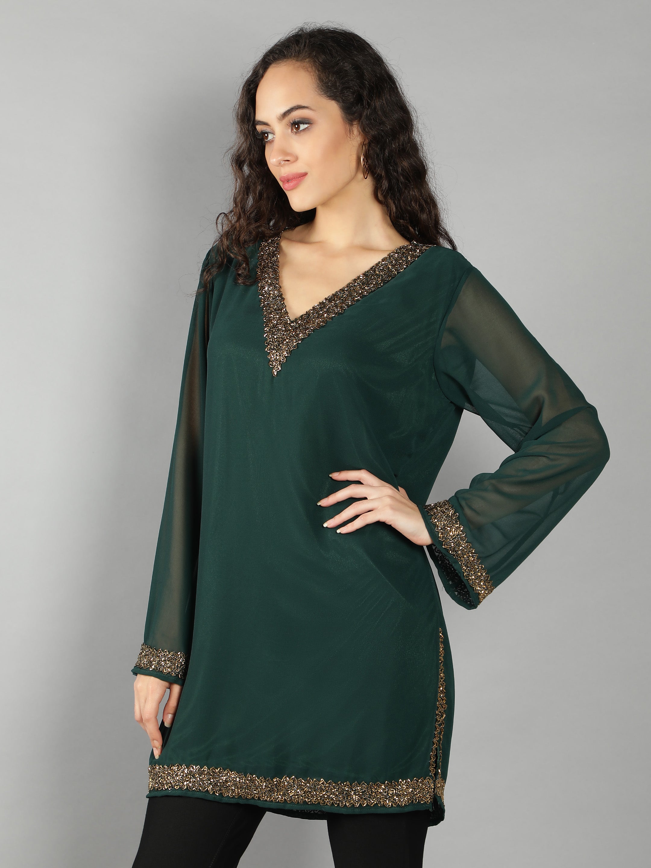 Green Embellished V Neck Kurti (With Lining)