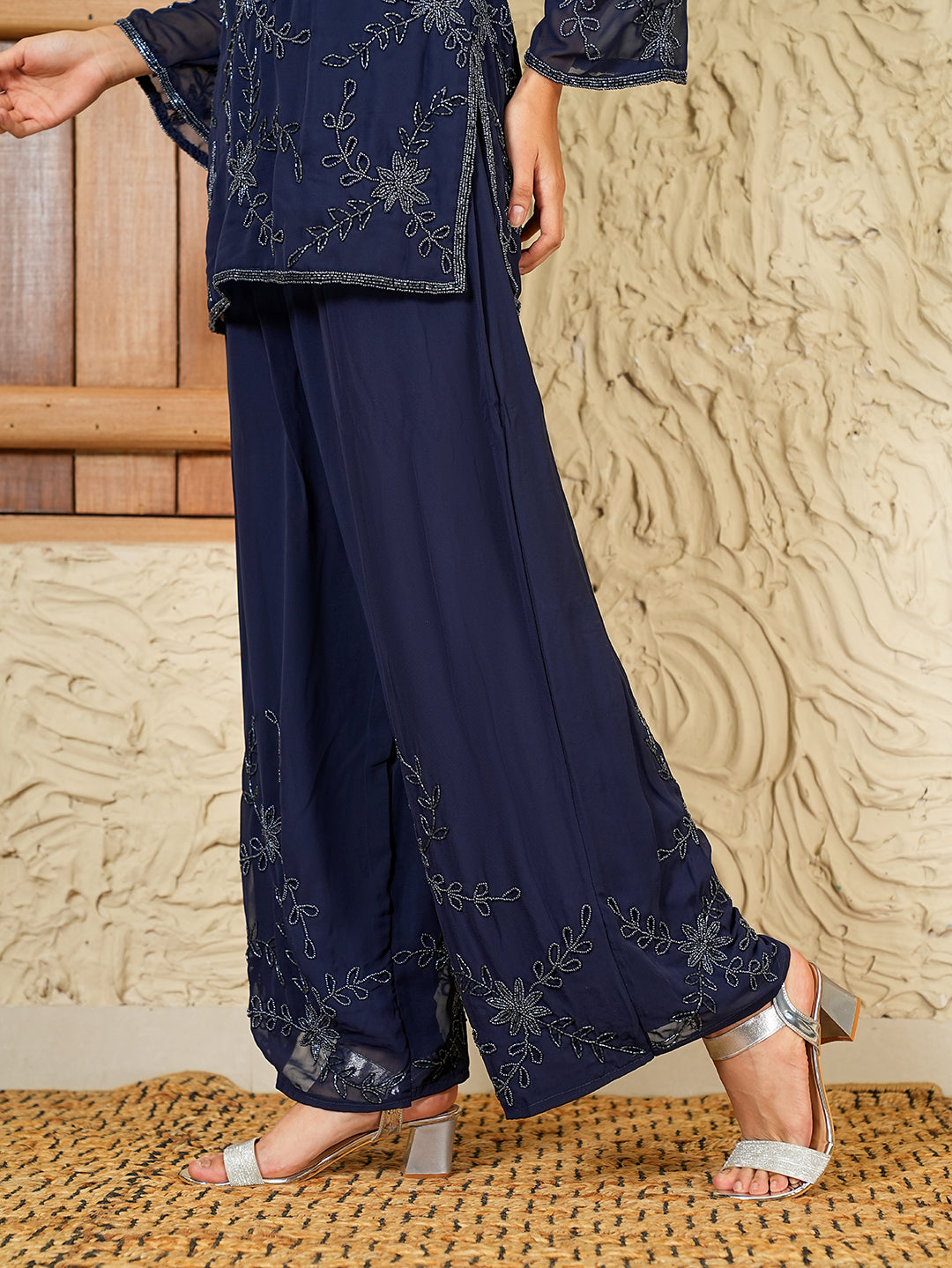 Yuvrani Co-Ord Set(With Lining)