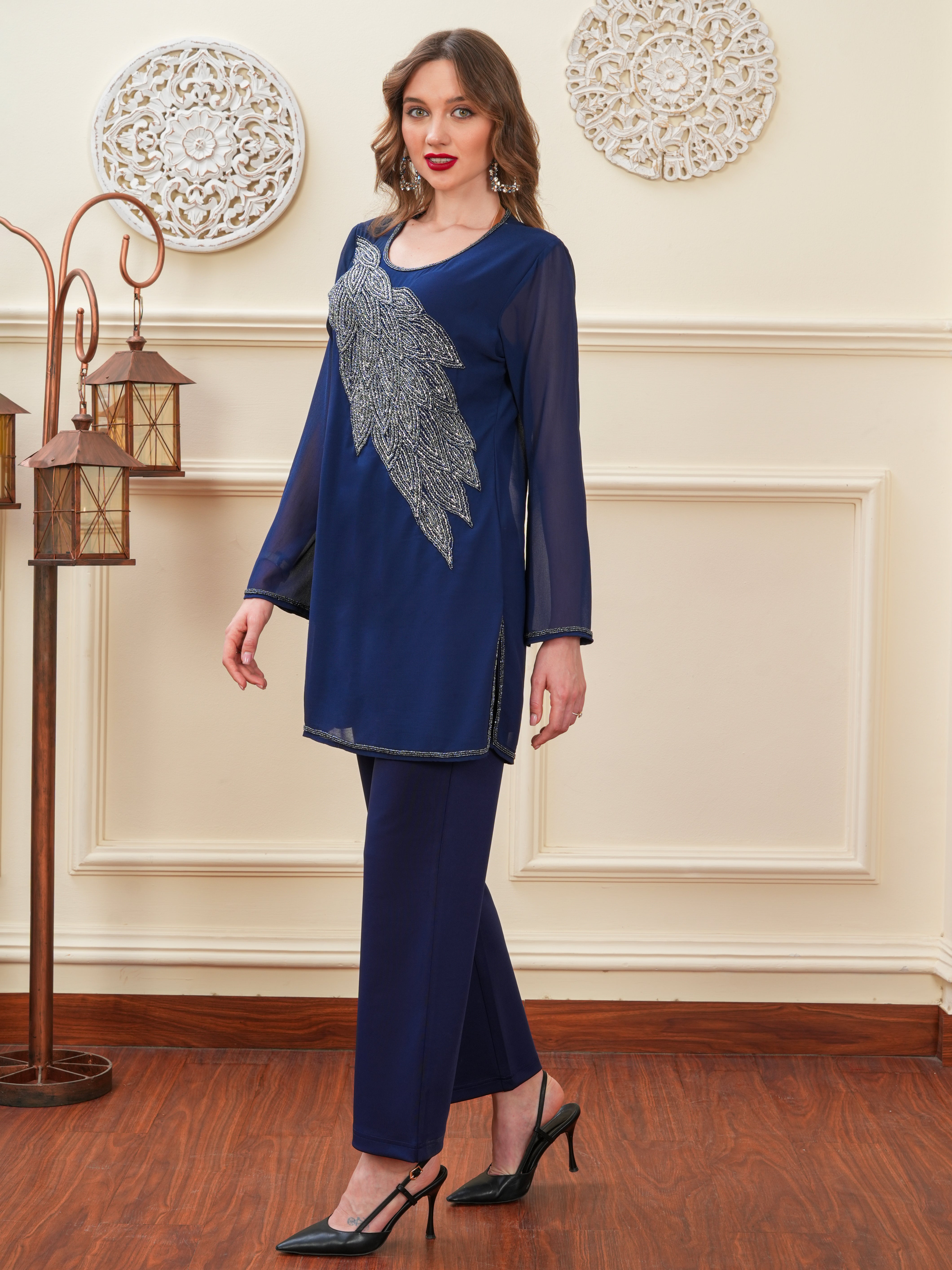 Amara Embellished Kurti with Lining