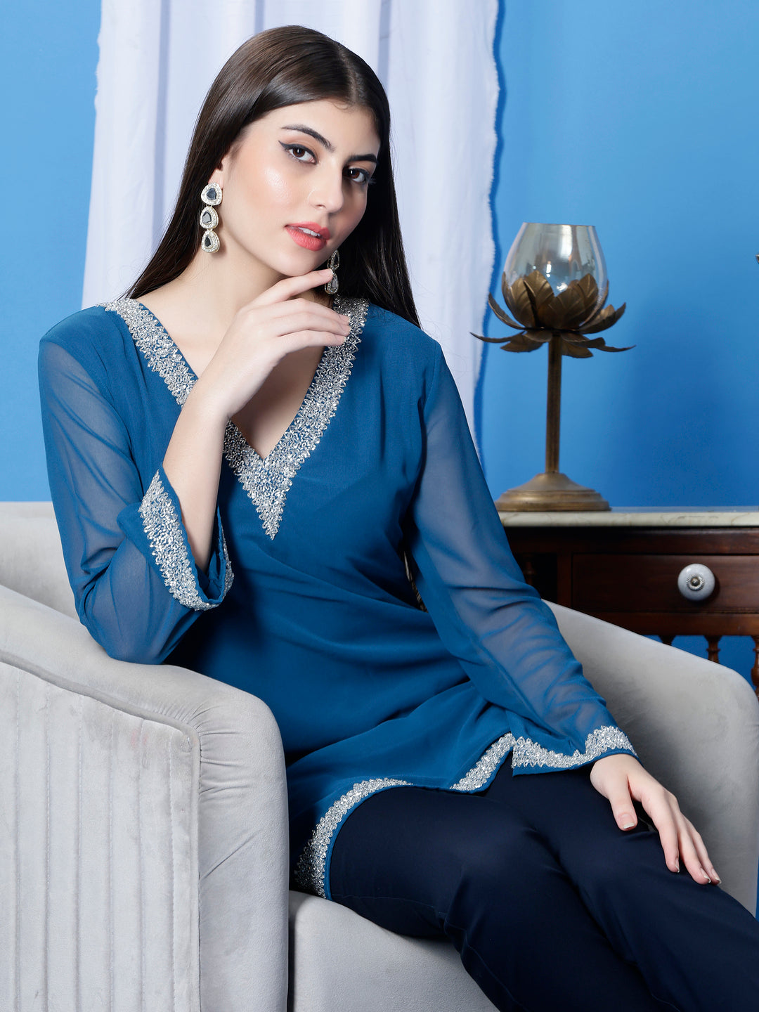 Blue Embellished V Neck Kurti (With Lining)